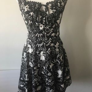 Disney Brand, Goth Style, Flowy, Tea Party Style